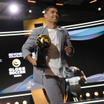 Cristiano Ronaldo Raih Penghargaan Globe Soccer Awards 2024 sebagai Top Scorer Sepanjang Sejarah