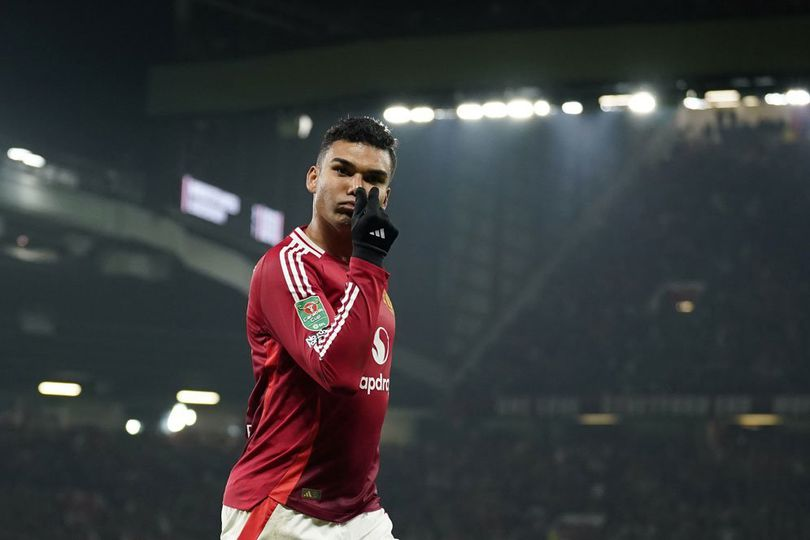 AC Milan Tertarik Rekrut Casemiro dari Manchester United