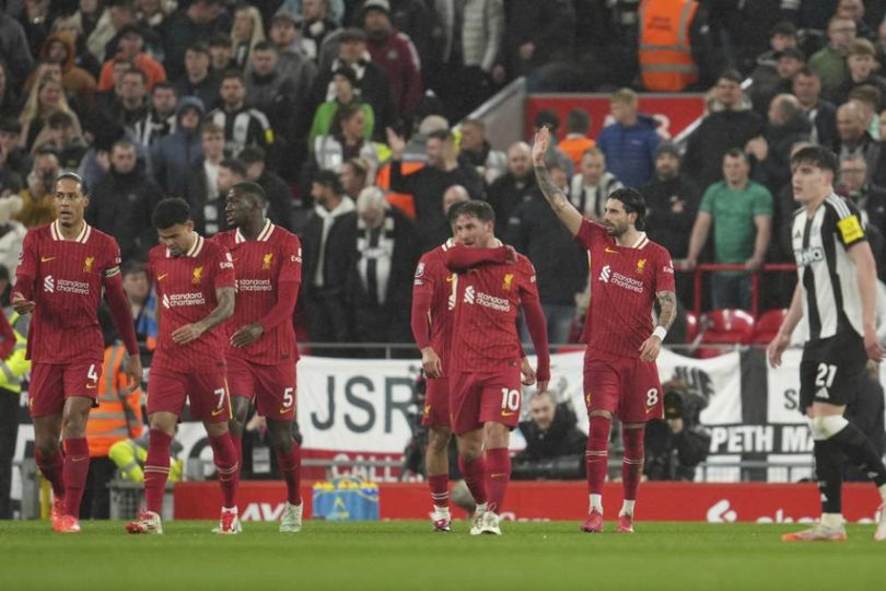 Eks Arsenal Ini Yakin Liverpool Sudah tak Terbendung Lagi Dalam Perburuan Gelar Juara Premier League